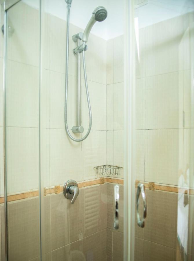 Oaz 3* Golem (Tirana)