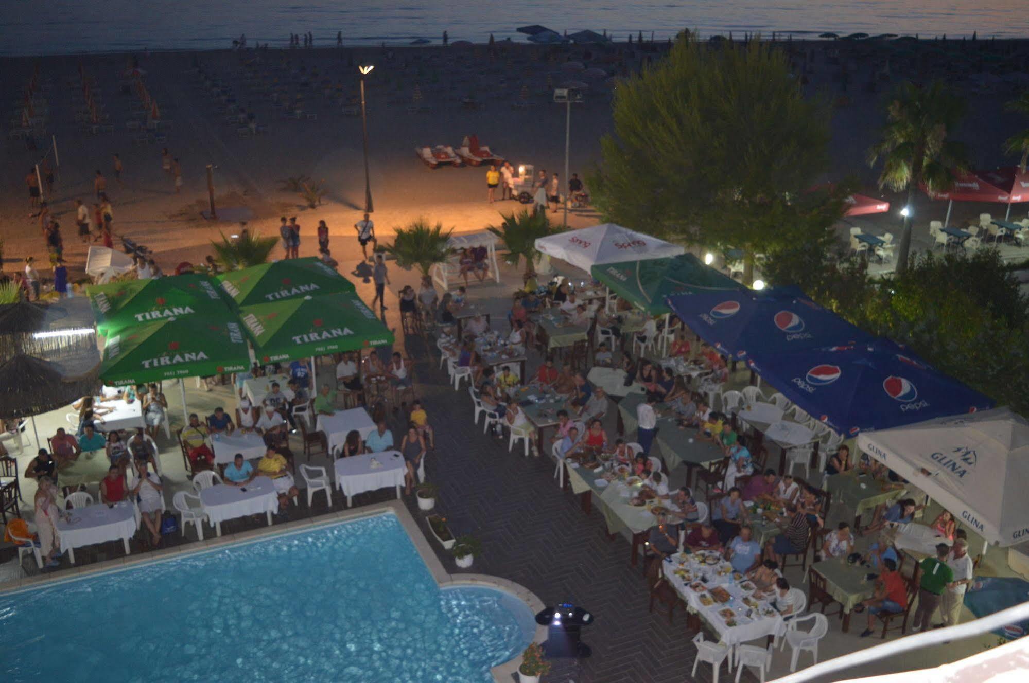 Oaz Hotel Golem (Tirana)